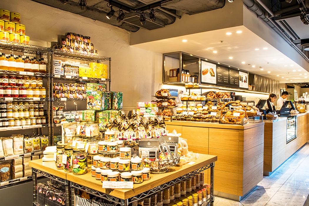 DEAN & DELUCA カフェ Echika表参道 